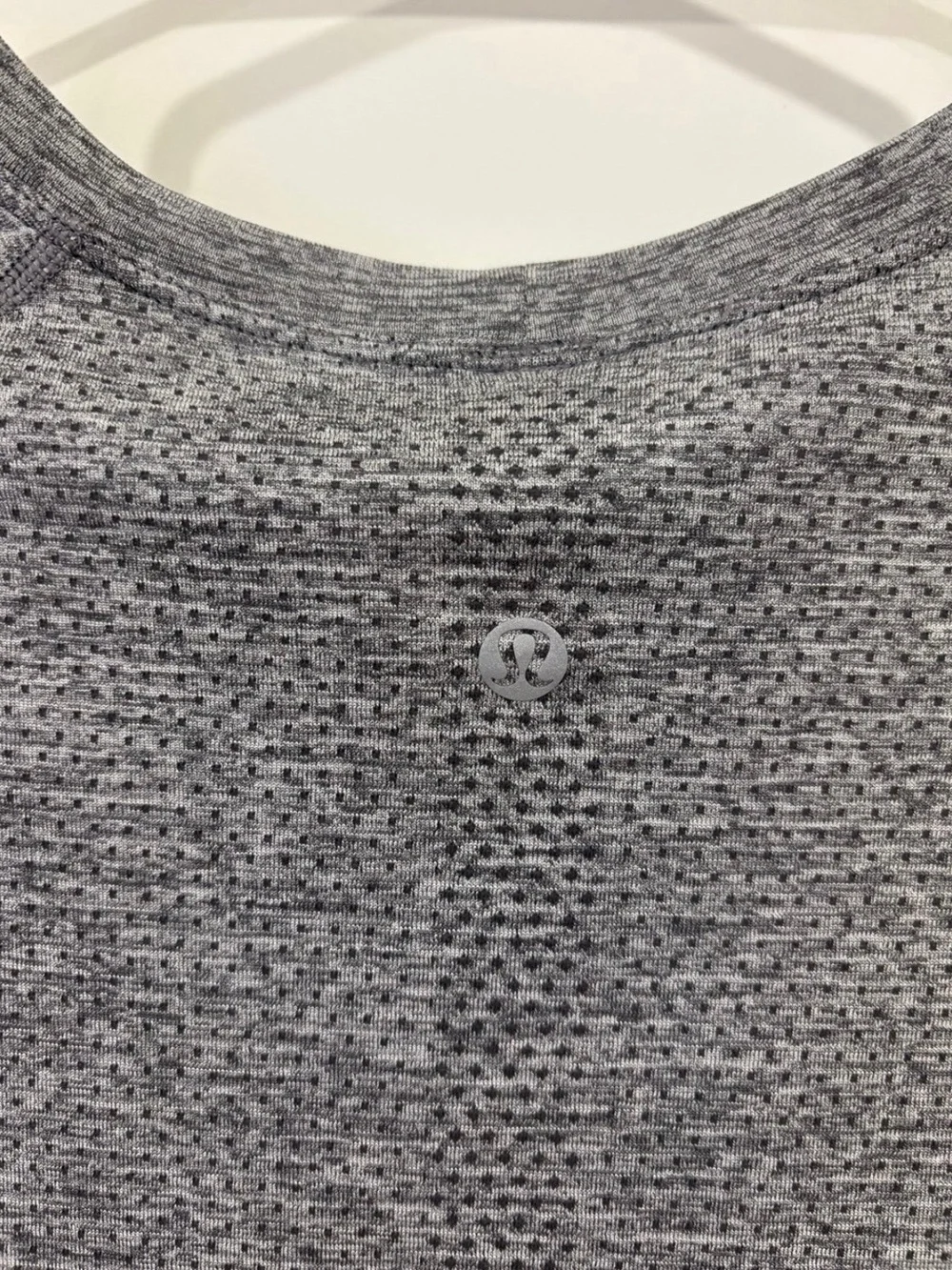 lululemon swiftly tech waist length long sleeve